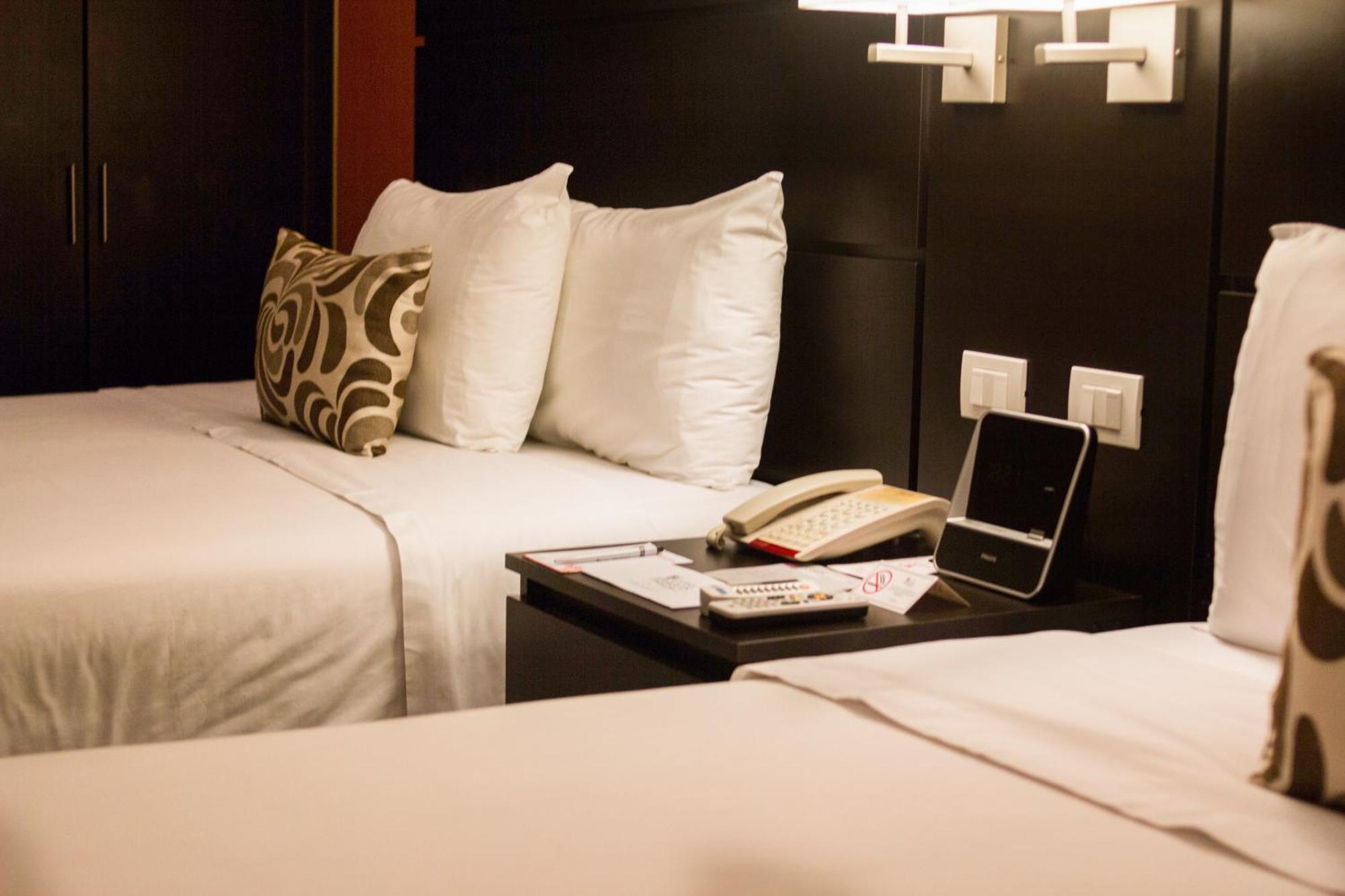 Hotel El Gran Marques Trujillo Eksteriør billede