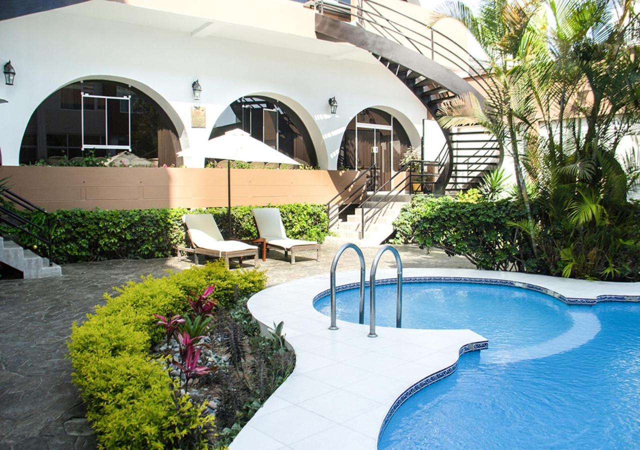 Hotel El Gran Marques Trujillo Eksteriør billede